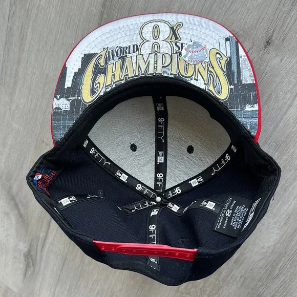 Boston Red Sox SnapBack Hat Red - Picture 2 of 4